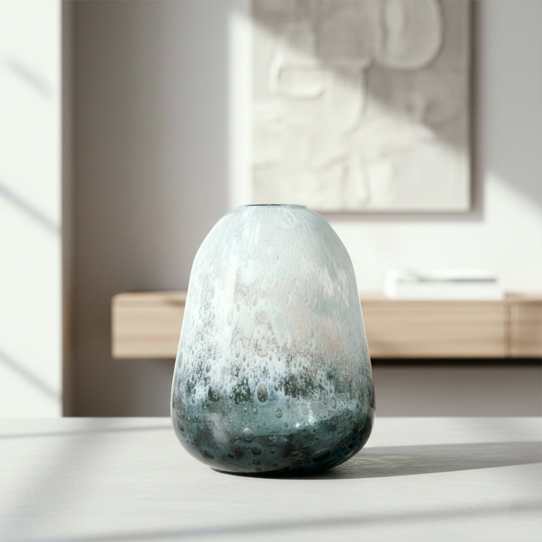 MistDrop Glass Vase